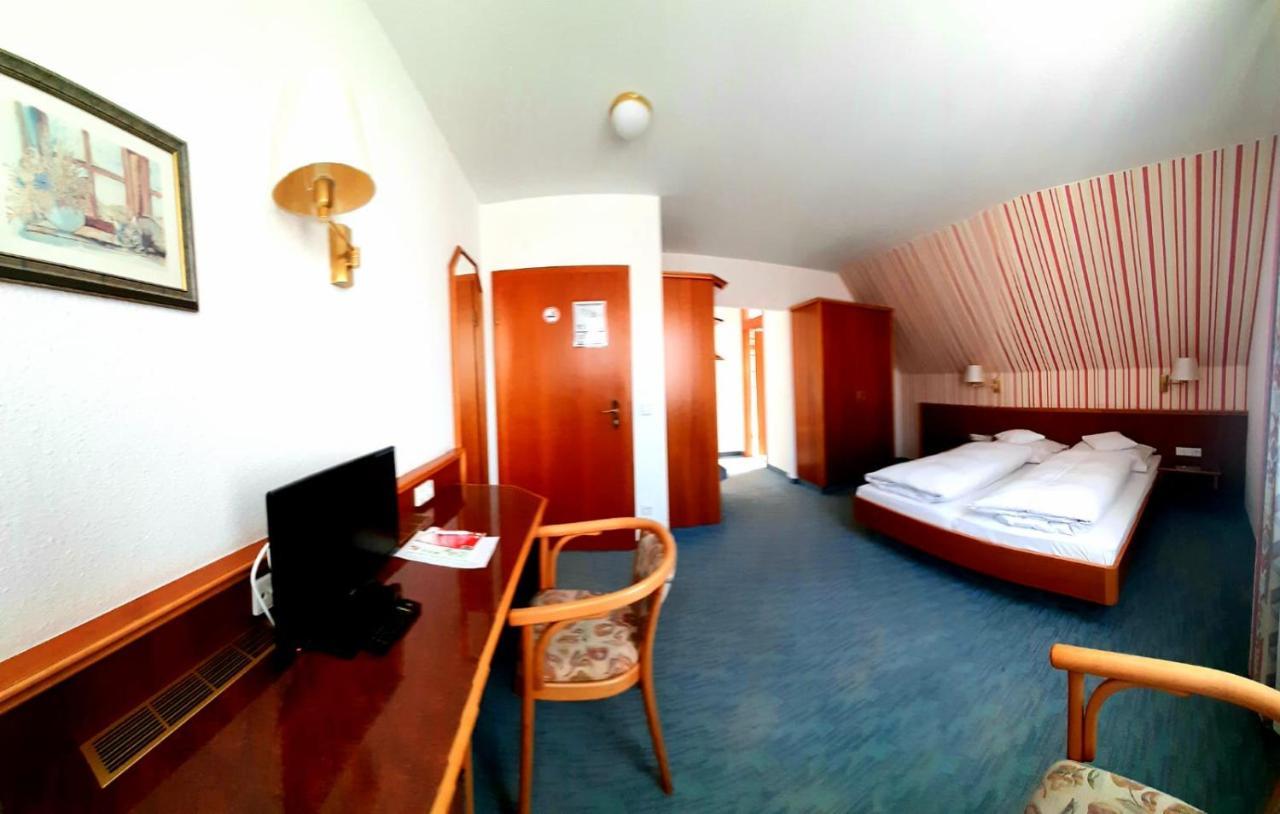 Garni Hotel Maselheimer Hof Eksteriør bilde