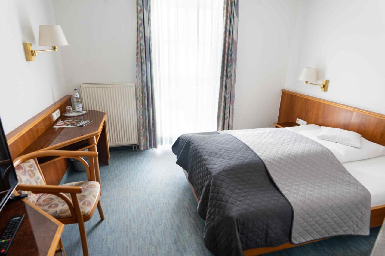Garni Hotel Maselheimer Hof Eksteriør bilde