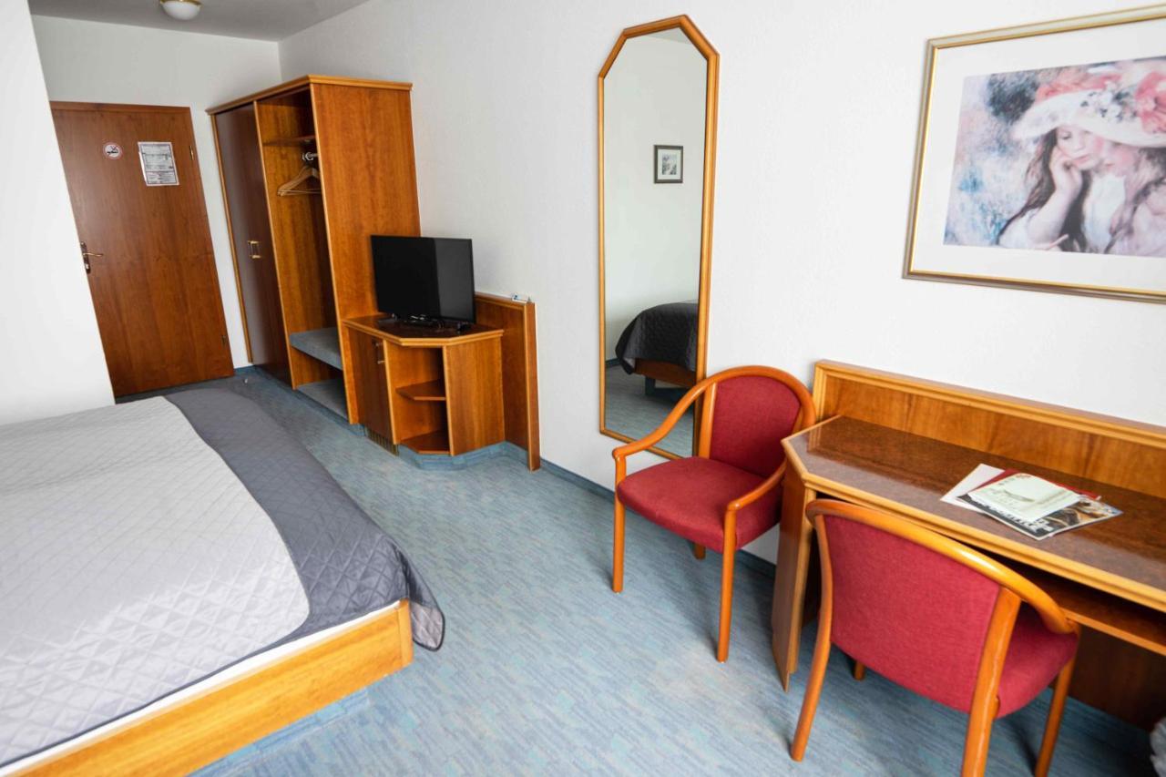 Garni Hotel Maselheimer Hof Eksteriør bilde
